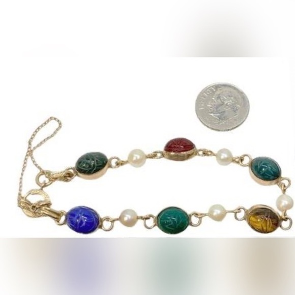 Jewelry - Vintage 12k Gold Filled Carved Gemstone Scarab & Cultured Pearl Bracelet 7"